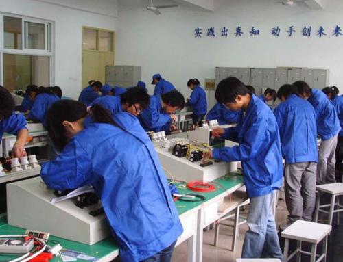 哪里有短期電工培訓(xùn)班