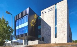 安格利亞魯斯金大學簡介