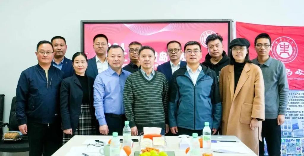 中原工學院老師名單(中原工學院教師聯(lián)系方式查詢)-圖1