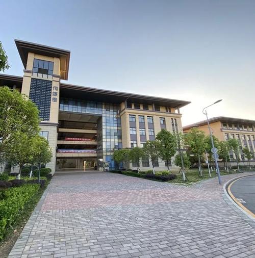 貴州大學明德學院(最低分的本科大學)-圖1
