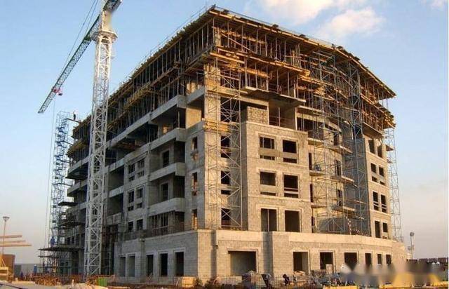 土木工程和建筑工程哪個(gè)好(建筑學(xué)專業(yè)好找工作嗎)-圖1