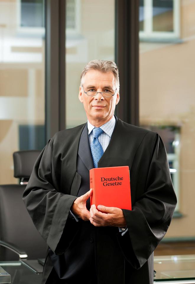 attorney和lawyer區別-圖1