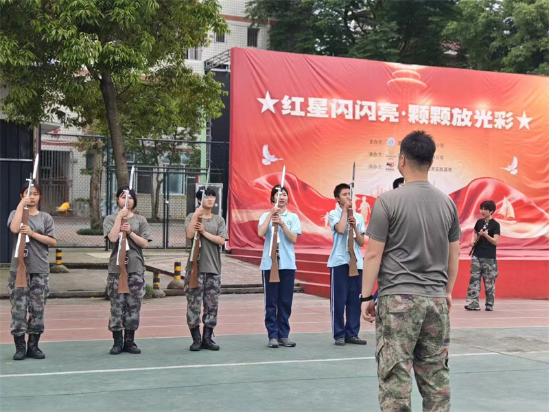 重慶青少年輟學(xué)、厭學(xué)、叛逆、戒網(wǎng)癮教育特訓(xùn)學(xué)校-圖3