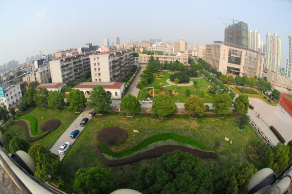 安徽初中畢業(yè)生3+2升學指南——安徽工貿(mào)職業(yè)技術學院2025年招生簡章正式發(fā)布 -圖1